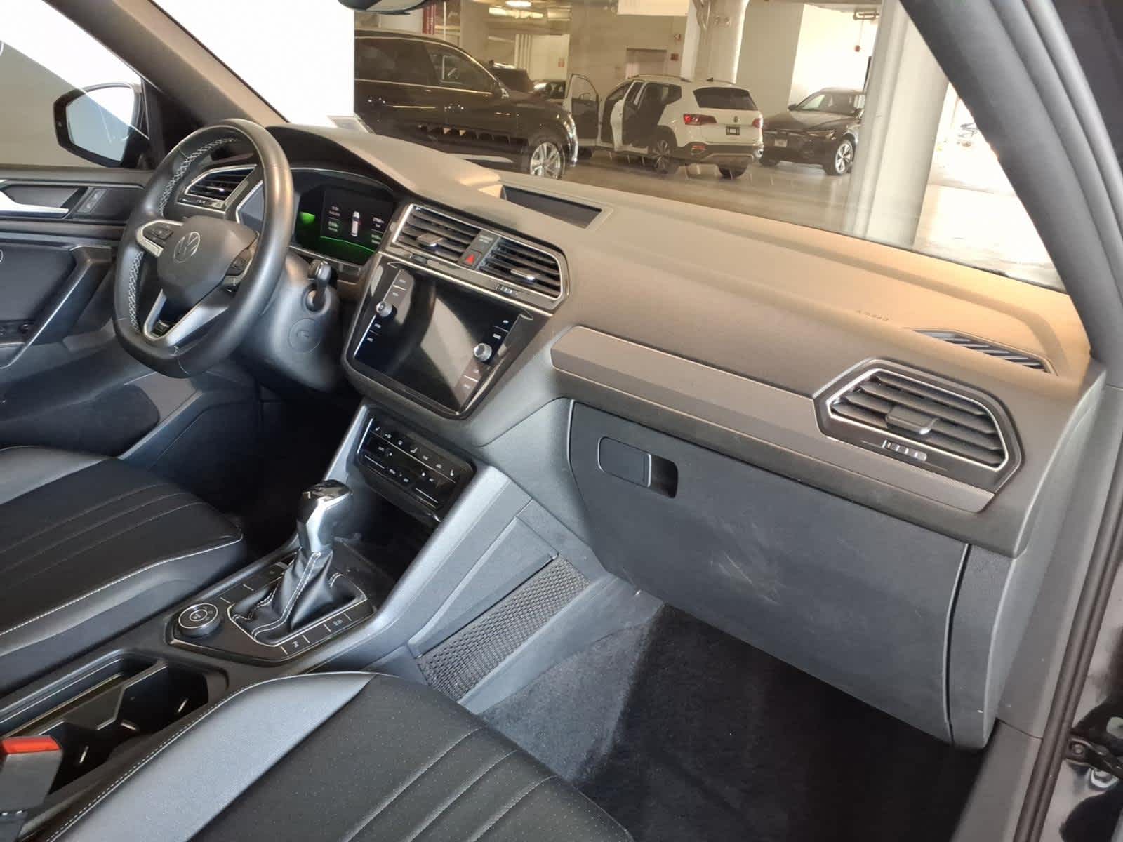 2023 Volkswagen Tiguan 2.0T SE R-Line Black 4MOTION