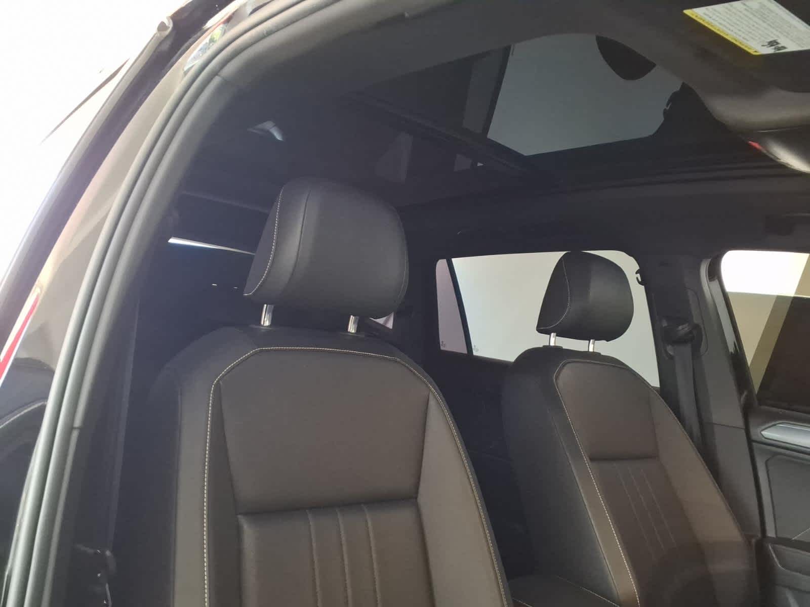 2023 Volkswagen Tiguan 2.0T SE R-Line Black 4MOTION