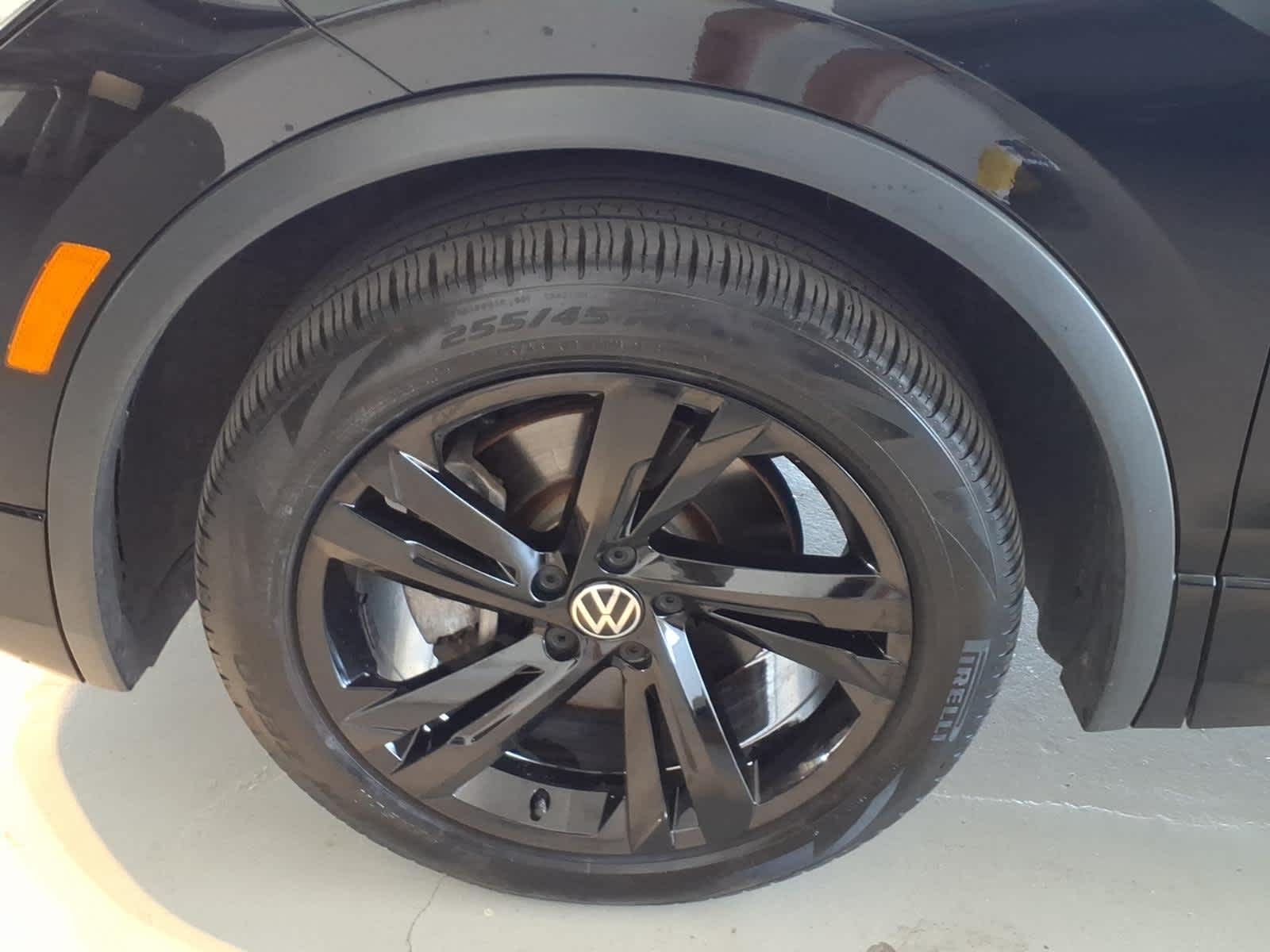 2023 Volkswagen Tiguan 2.0T SE R-Line Black 4MOTION