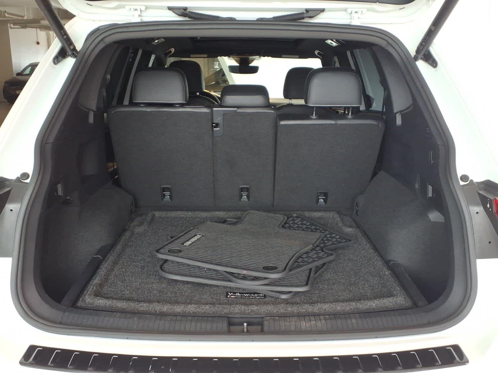 2023 Volkswagen Tiguan 2.0T SE R-Line Black 4MOTION