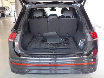 2024 Volkswagen Tiguan 2.0T SE R-Line Black 4MOTION
