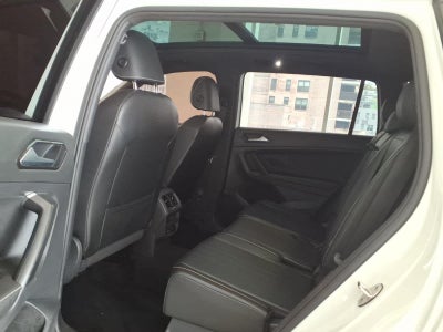 2022 Volkswagen Tiguan 2.0T SE R-Line Black 4MOTION