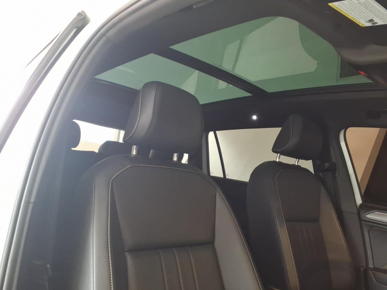 2022 Volkswagen Tiguan 2.0T SE R-Line Black 4MOTION