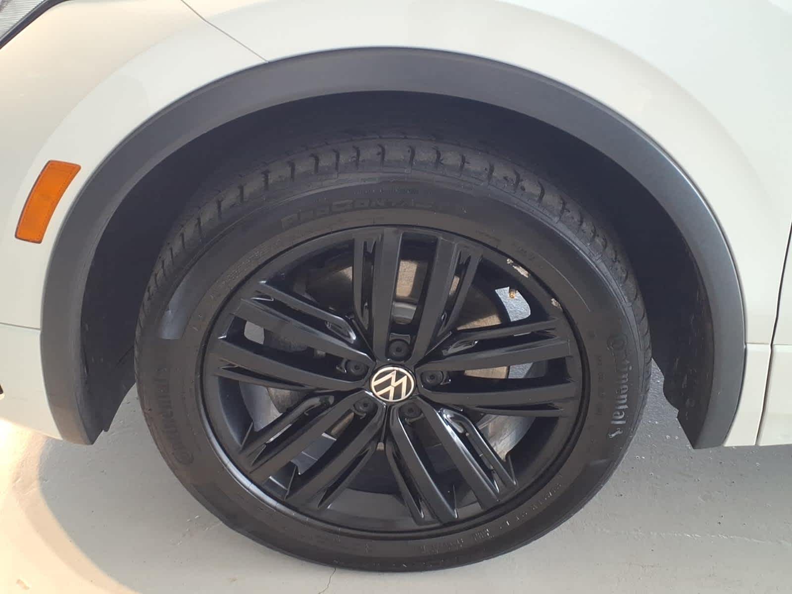 2022 Volkswagen Tiguan 2.0T SE R-Line Black 4MOTION