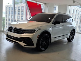 2022 Volkswagen Tiguan 2.0T SE R-Line Black 4MOTION