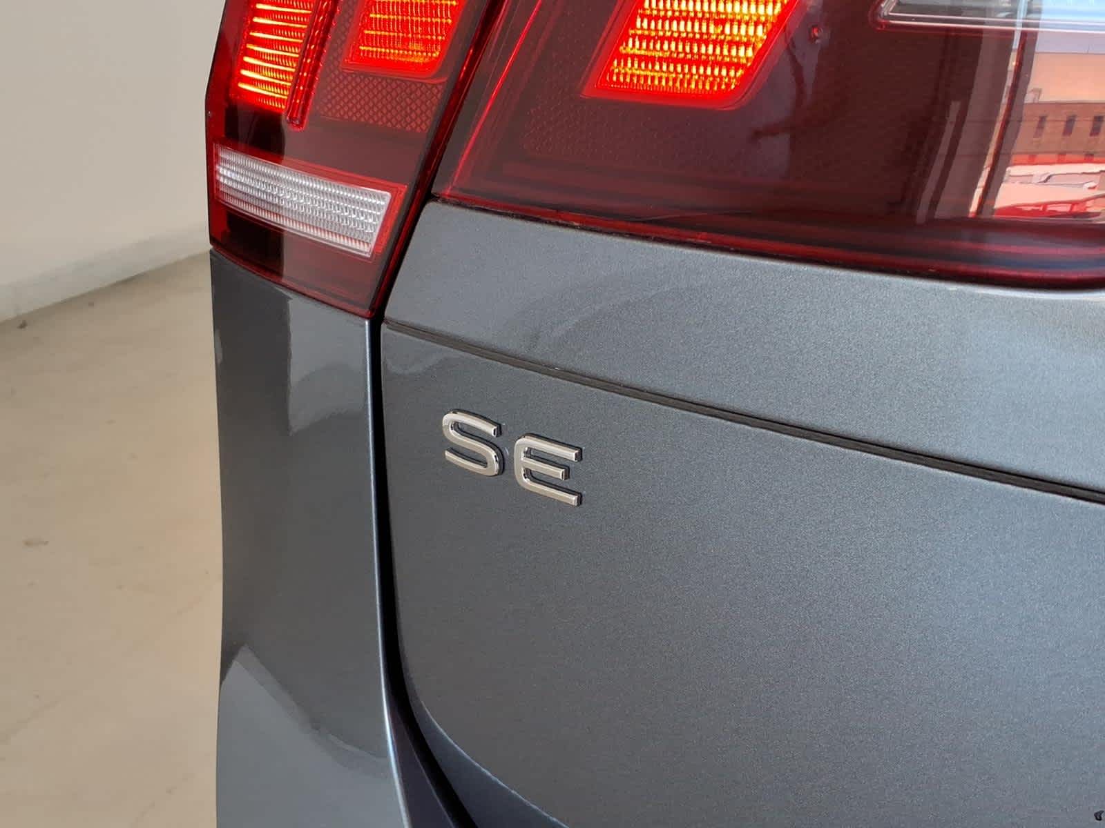 2024 Volkswagen Tiguan 2.0T SE R-Line Black 4MOTION
