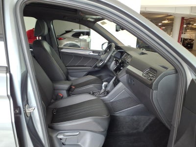 2023 Volkswagen Tiguan 2.0T SE R-Line Black 4MOTION