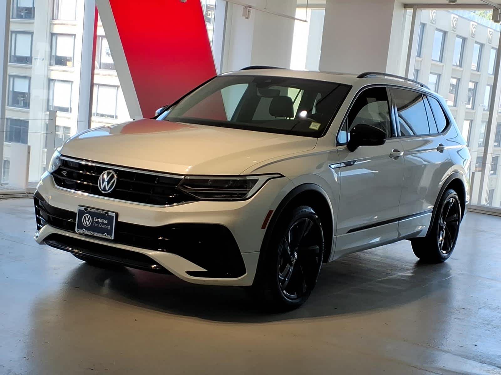 2023 Volkswagen Tiguan 2.0T SE R-Line Black FWD