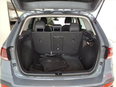 2023 Volkswagen Taos SE FWD