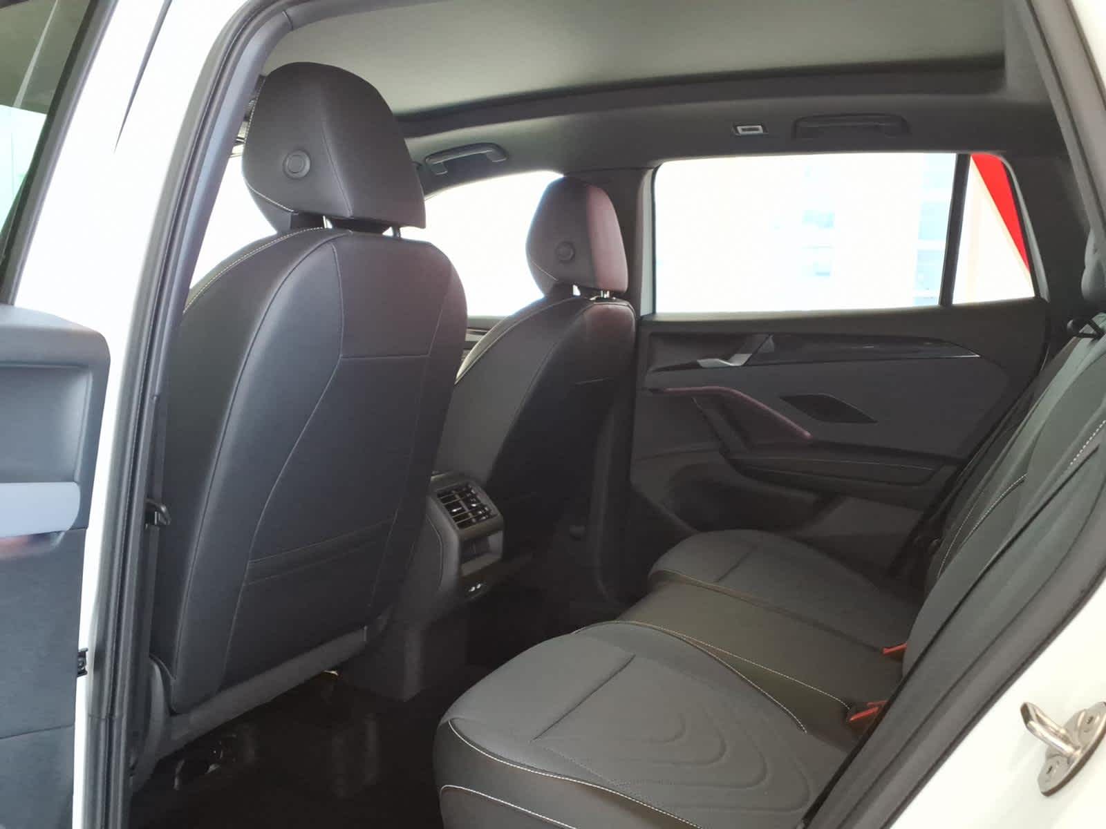 2026 Volkswagen Tiguan SE R-Line Black 4MOTION