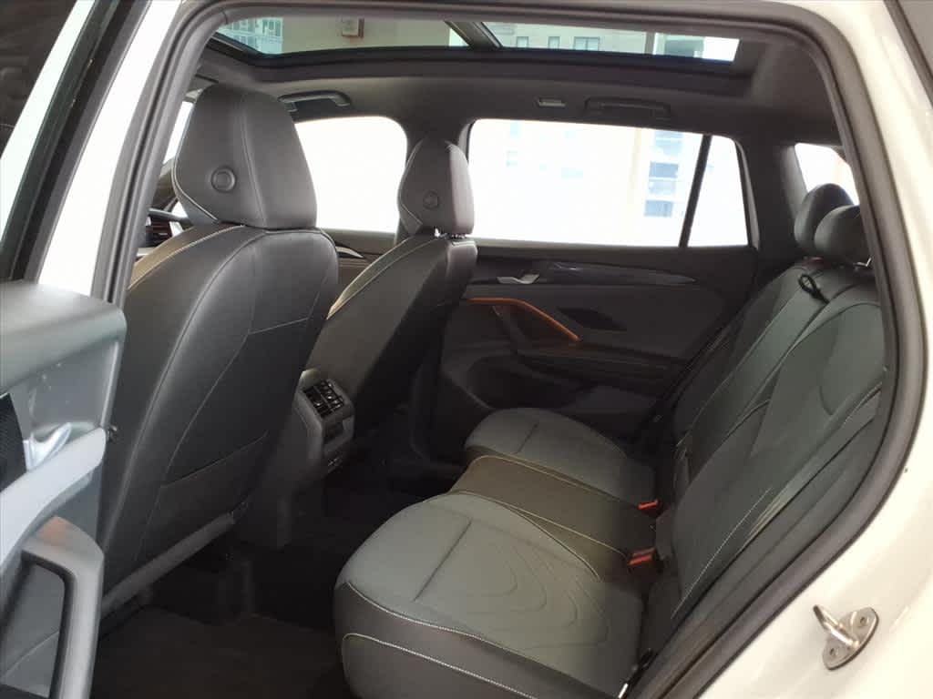 2025 Volkswagen Tiguan 2.0T SE R-Line Black 4MOTION