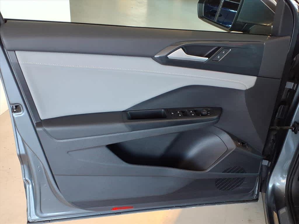 2022 Volkswagen Taos SEL 4MOTION