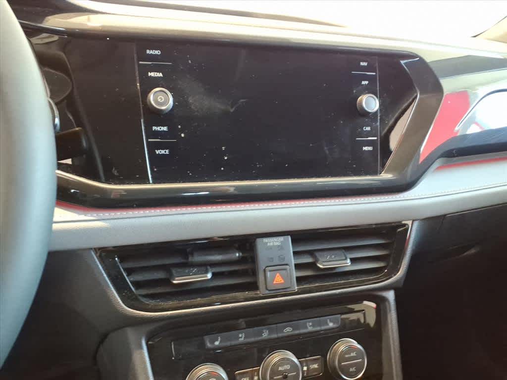 2022 Volkswagen Taos SEL 4MOTION