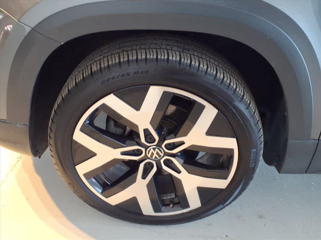 2022 Volkswagen Taos SEL 4MOTION