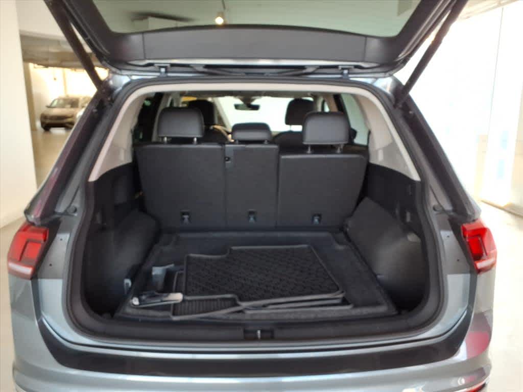 2024 Volkswagen Tiguan 2.0T SE 4MOTION