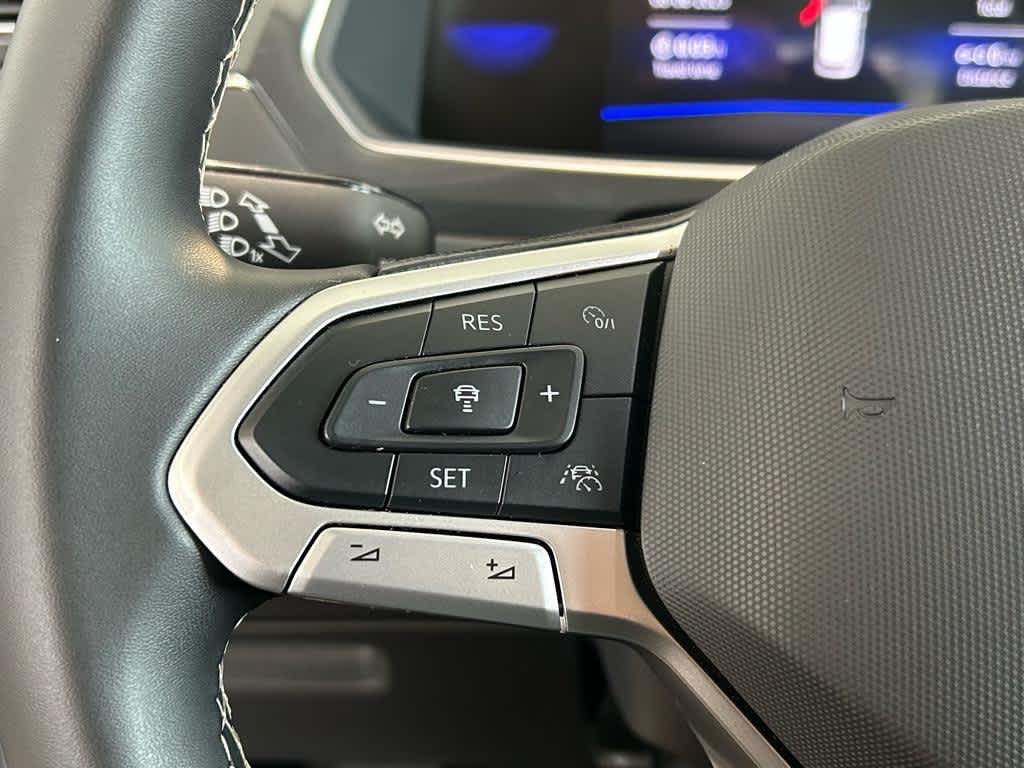 2024 Volkswagen Tiguan 2.0T SE 4MOTION