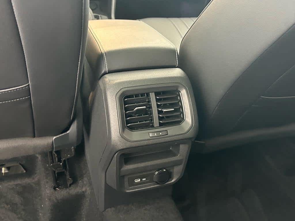 2024 Volkswagen Tiguan 2.0T SE 4MOTION