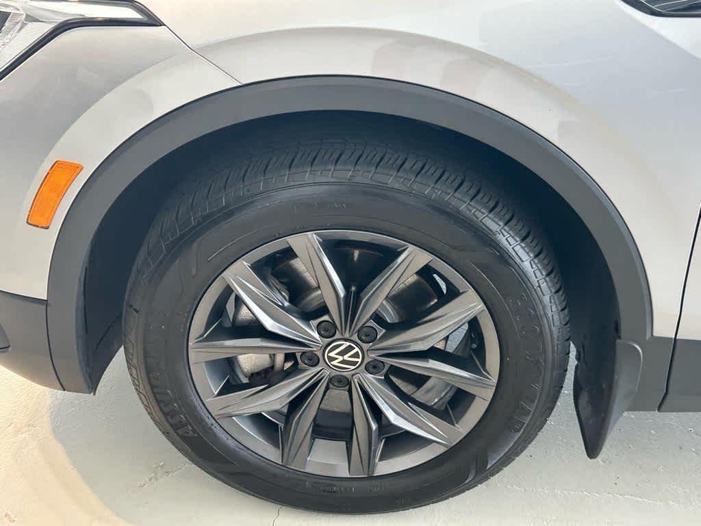 2024 Volkswagen Tiguan 2.0T SE 4MOTION