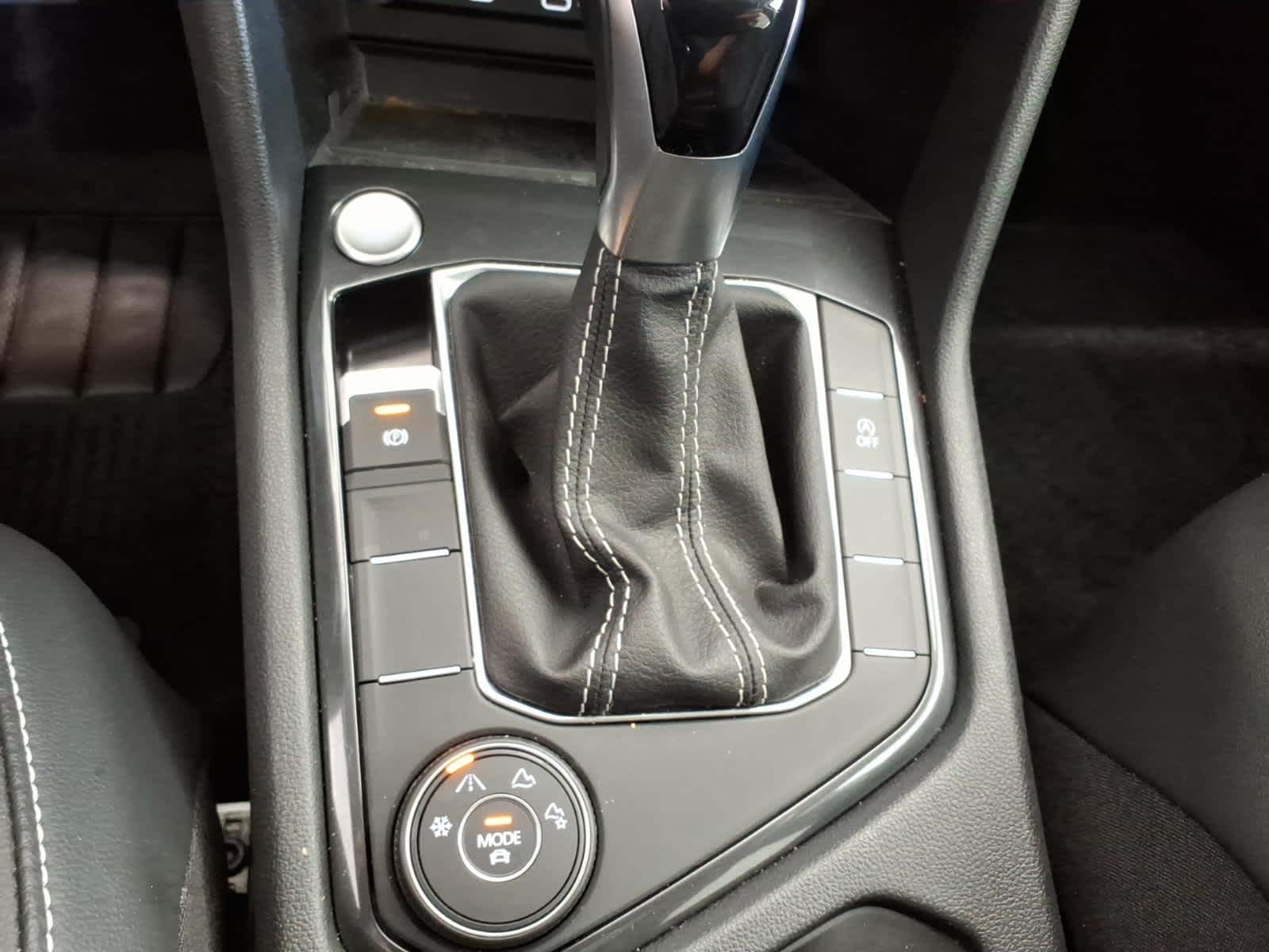 2024 Volkswagen Tiguan 2.0T SE 4MOTION