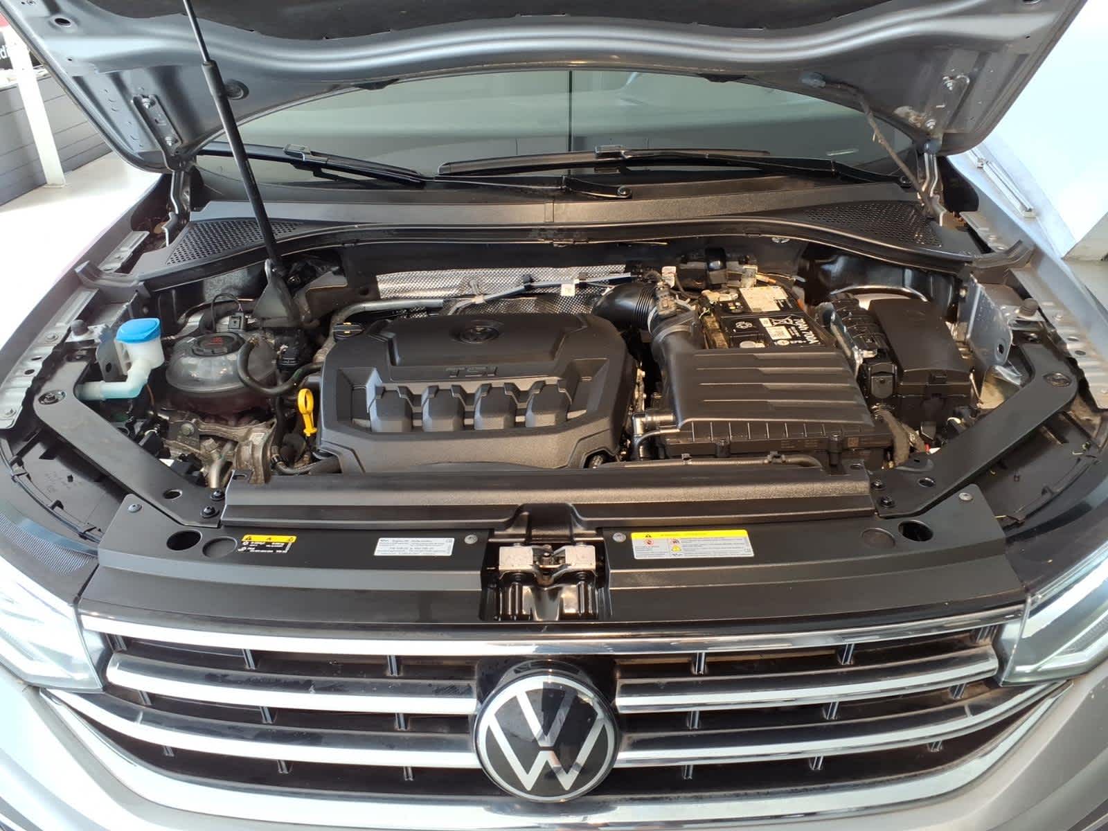 2024 Volkswagen Tiguan 2.0T SE 4MOTION