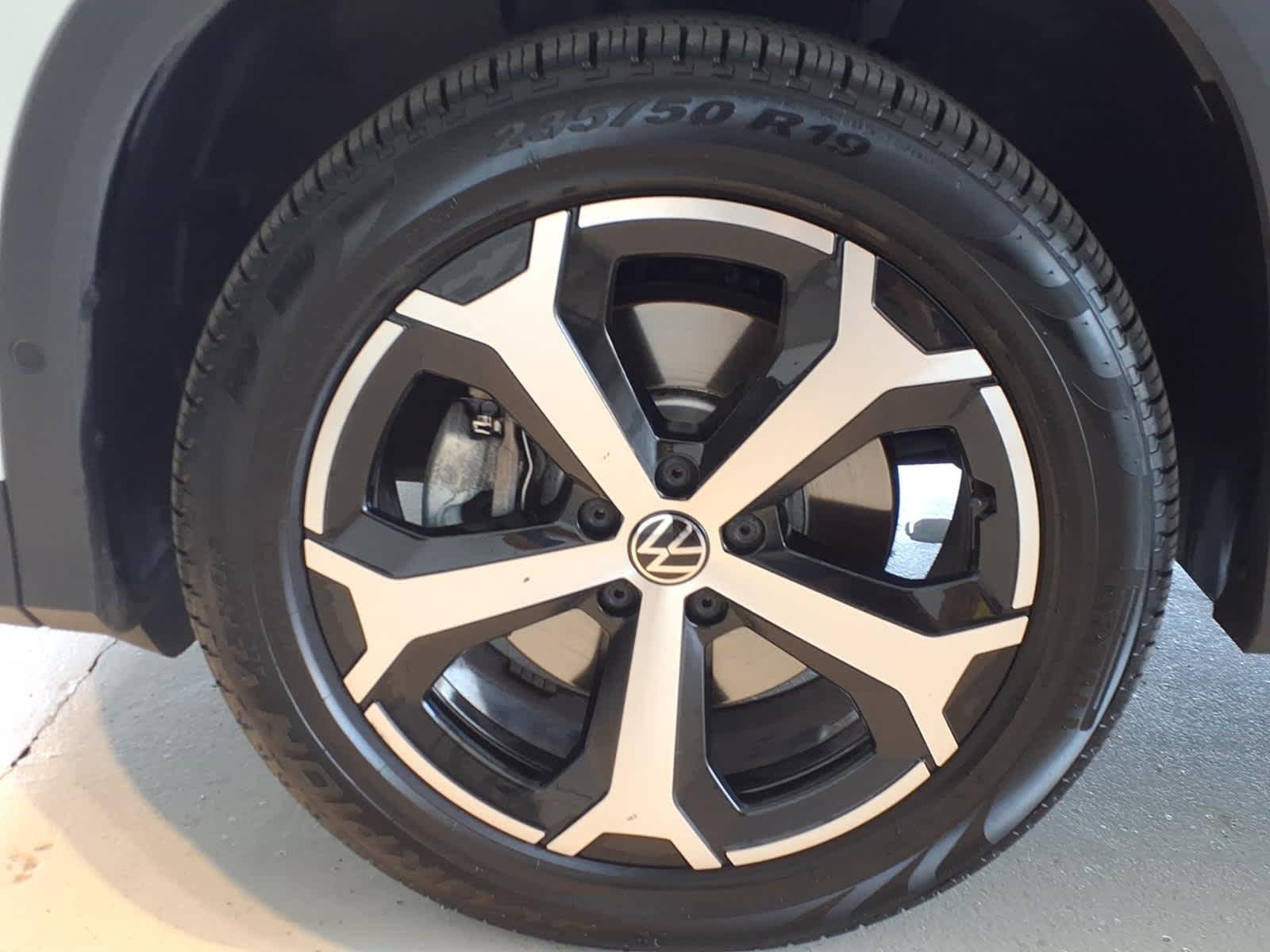 2026 Volkswagen Tiguan SE 4MOTION