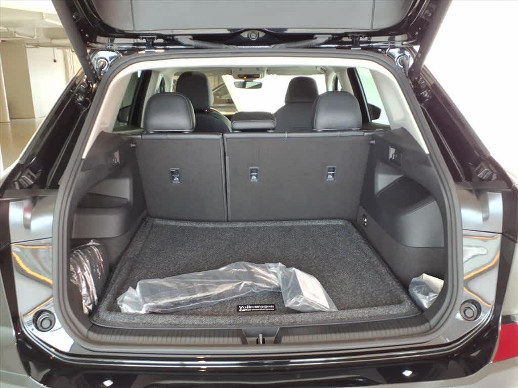 2025 Volkswagen Tiguan 2.0T SE 4MOTION