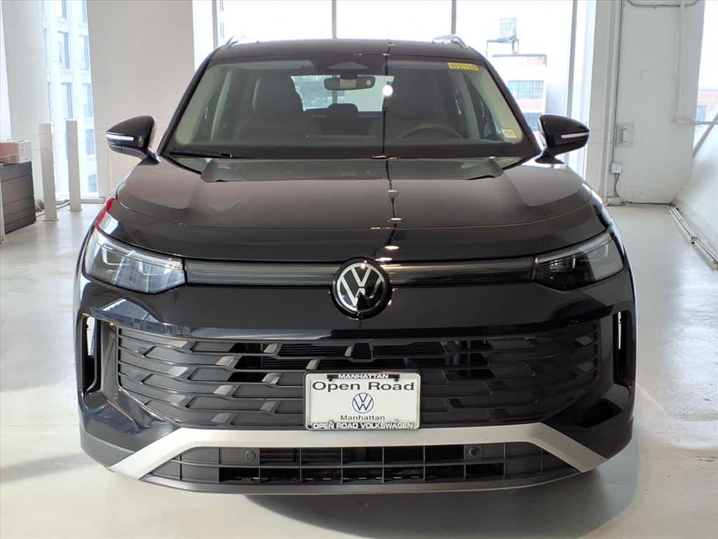 2025 Volkswagen Tiguan 2.0T SE 4MOTION