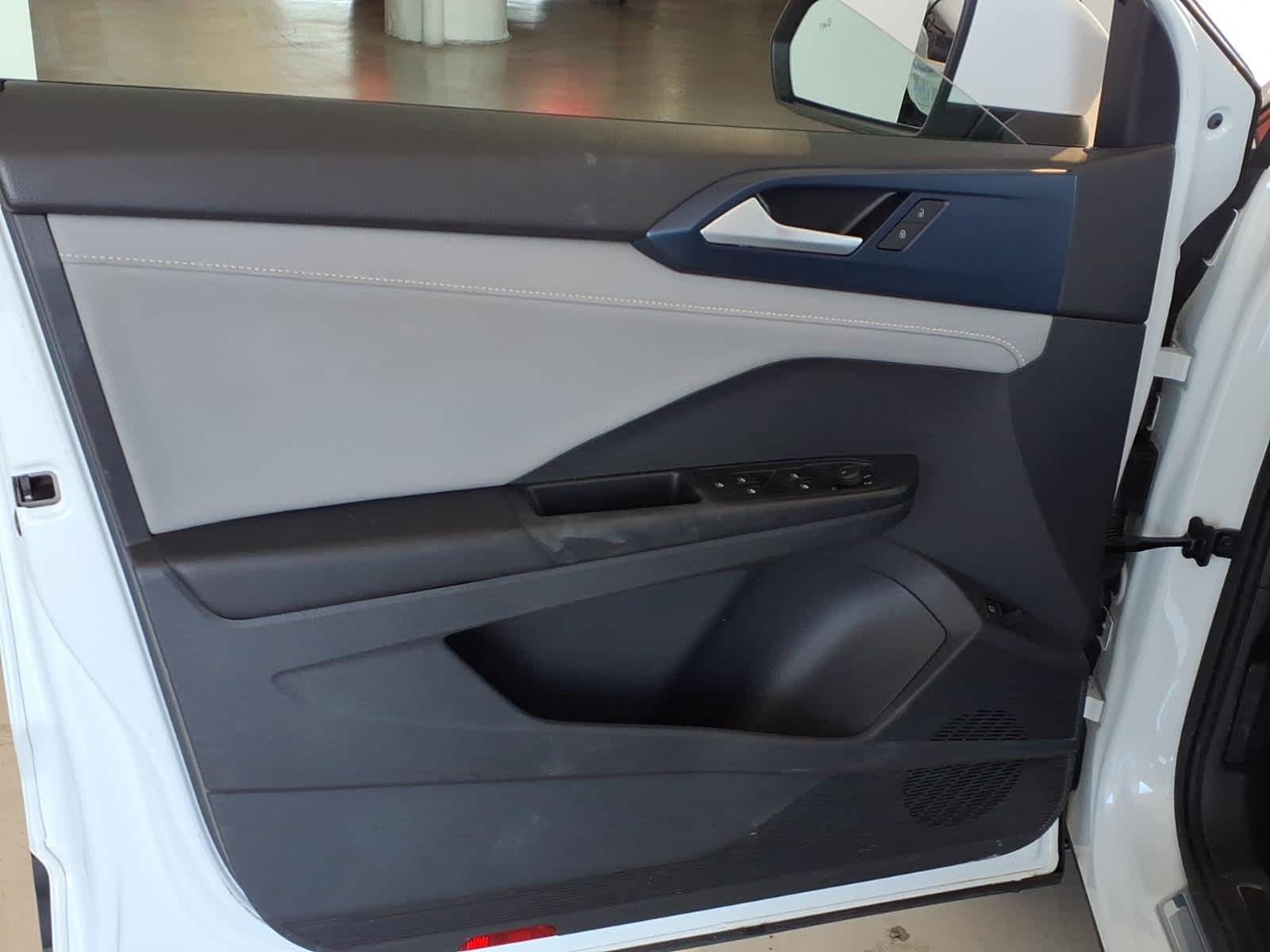 2023 Volkswagen Taos SE 4MOTION *Ltd Avail*
