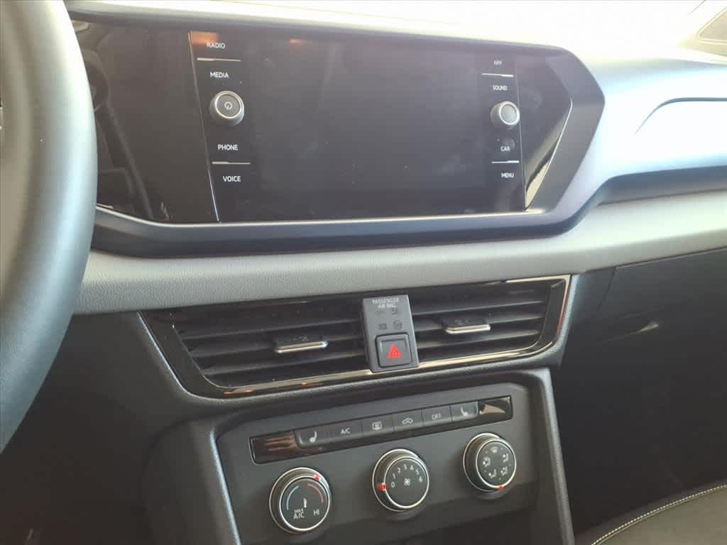 2022 Volkswagen Taos SE FWD