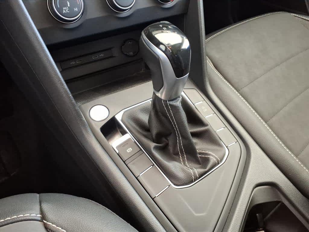 2022 Volkswagen Taos SE FWD