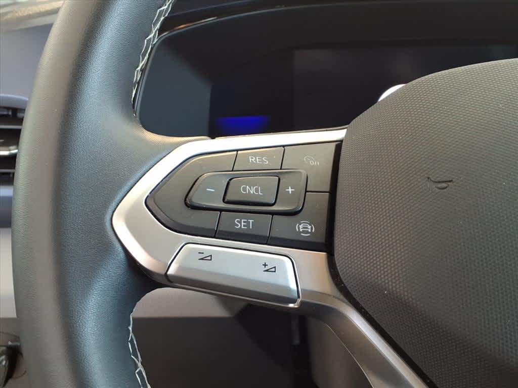 2022 Volkswagen Taos SE FWD