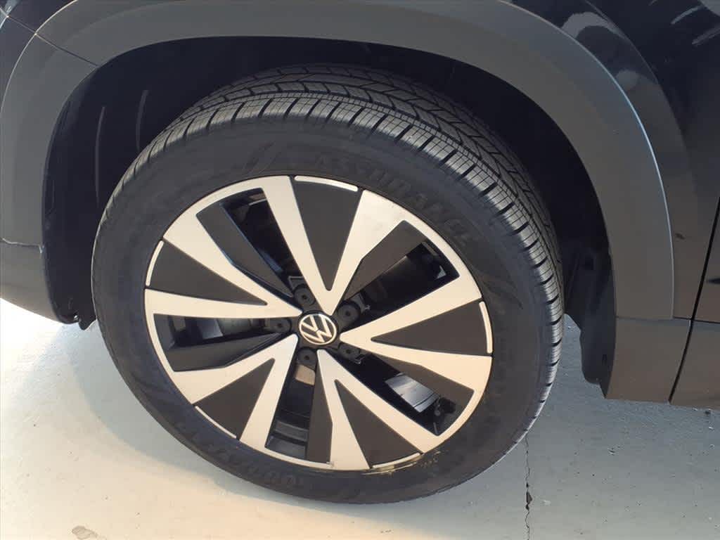 2022 Volkswagen Taos SE FWD