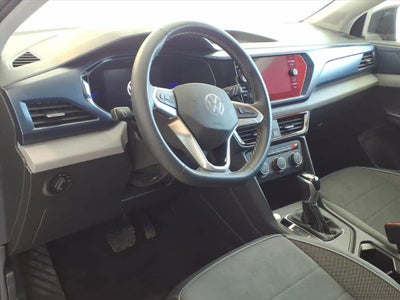 2022 Volkswagen Taos SE FWD