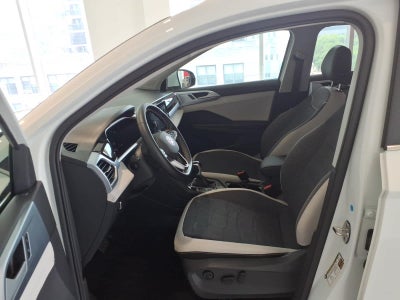 2026 Volkswagen Taos SE 4MOTION