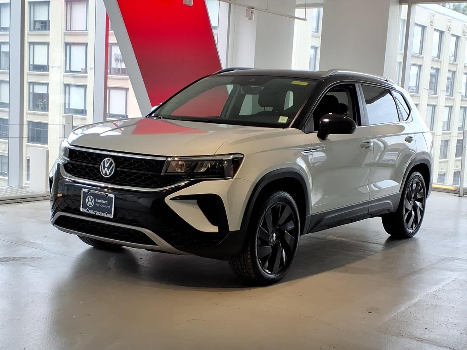 2023 Volkswagen Taos SE 4MOTION