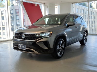 2024 Volkswagen Taos SE 4MOTION