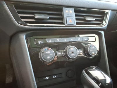 2024 Volkswagen Taos SE 4MOTION