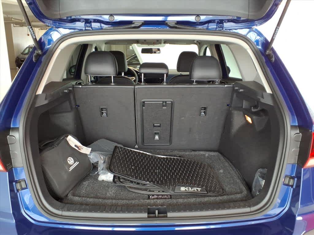 2022 Volkswagen Taos SE 4MOTION