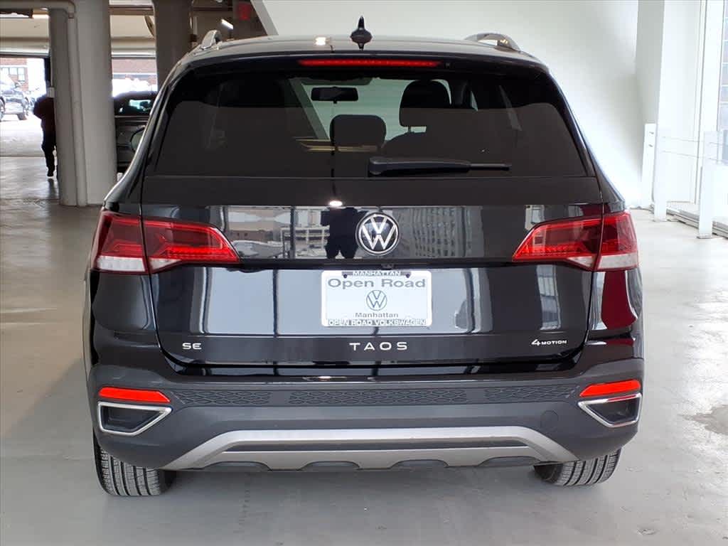 2022 Volkswagen Taos SE 4MOTION