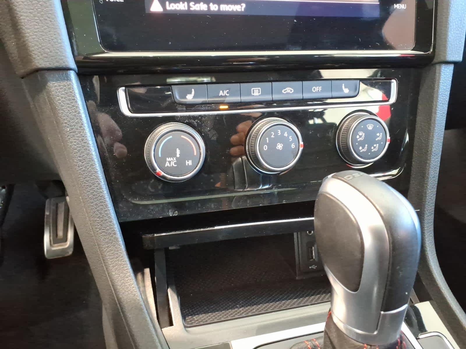 2018 Volkswagen Golf GTI 2.0T SE DSG