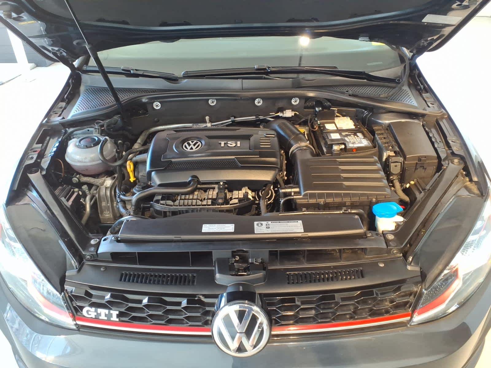 2018 Volkswagen Golf GTI 2.0T SE DSG