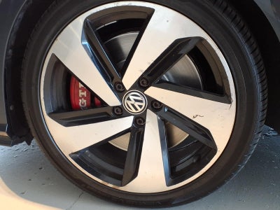 2018 Volkswagen Golf GTI 2.0T SE DSG