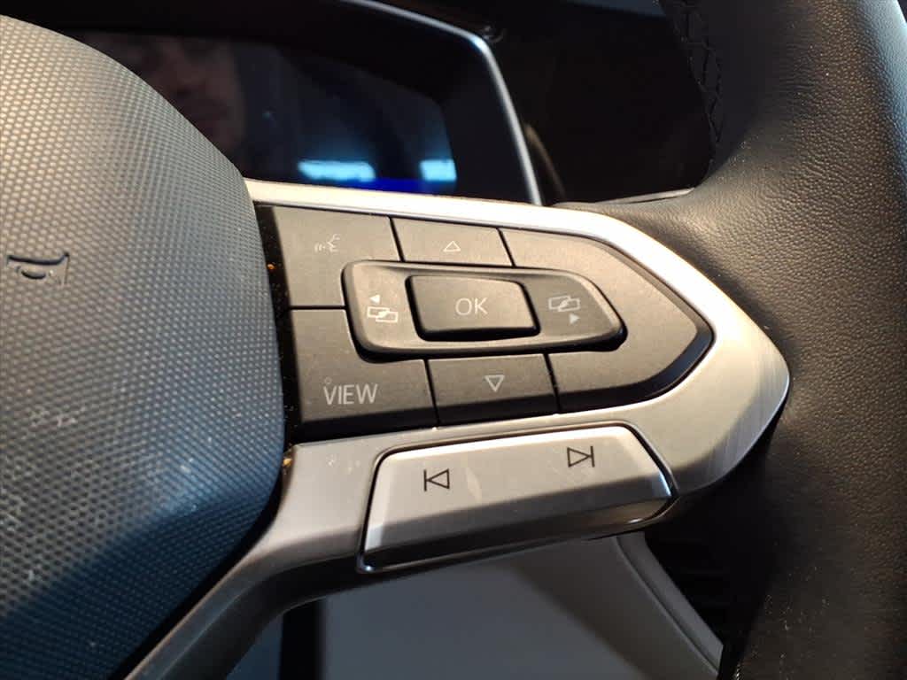 2023 Volkswagen Jetta SE Auto
