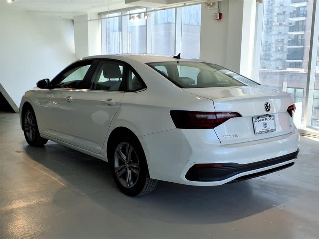 2023 Volkswagen Jetta SE Auto
