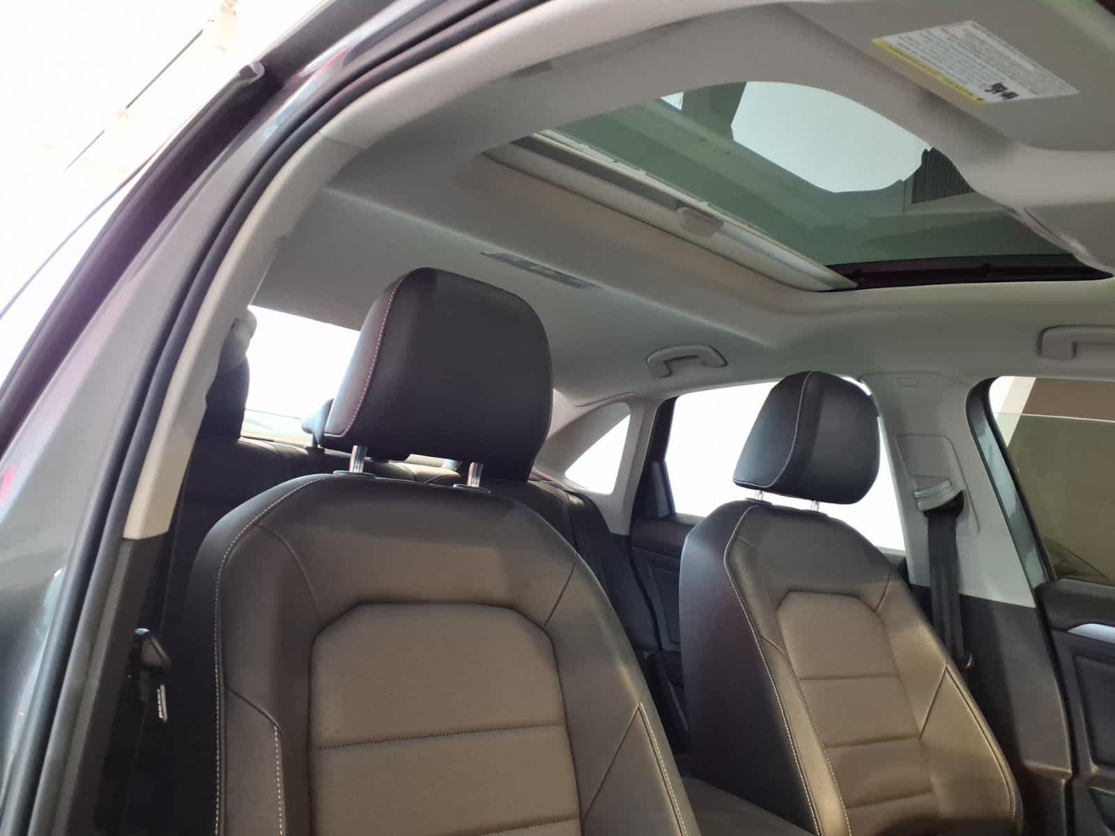 2023 Volkswagen Jetta SE Auto