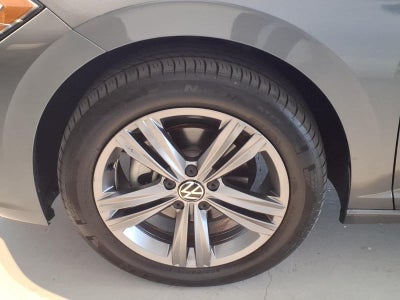 2023 Volkswagen Jetta SE Auto