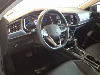 2023 Volkswagen Jetta SE Auto