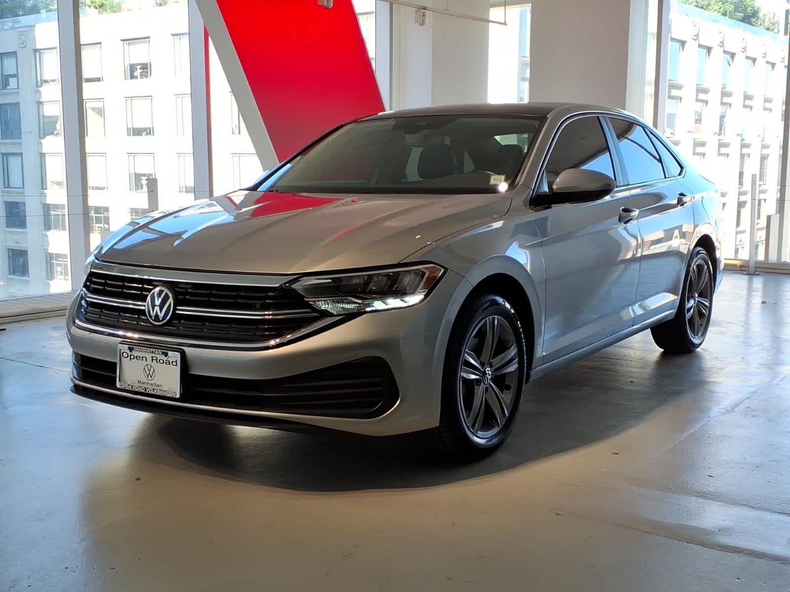2023 Volkswagen Jetta SE Auto