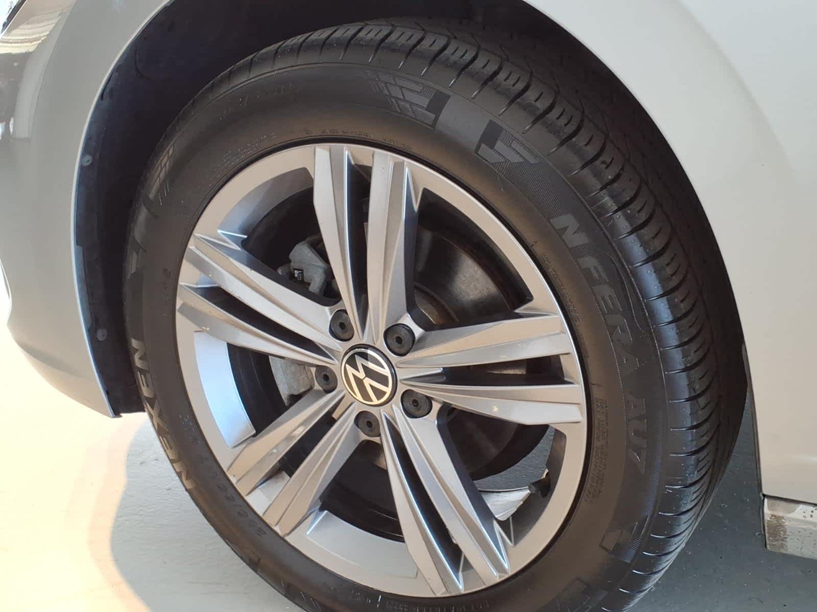 2023 Volkswagen Jetta SE Auto