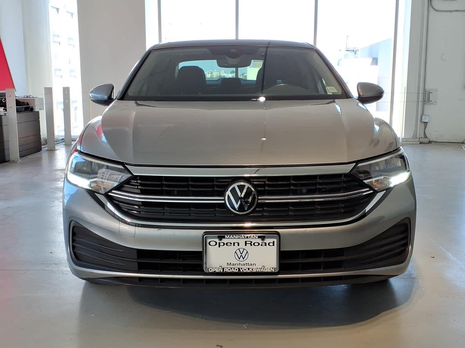 3VW7M7BU9PM042893